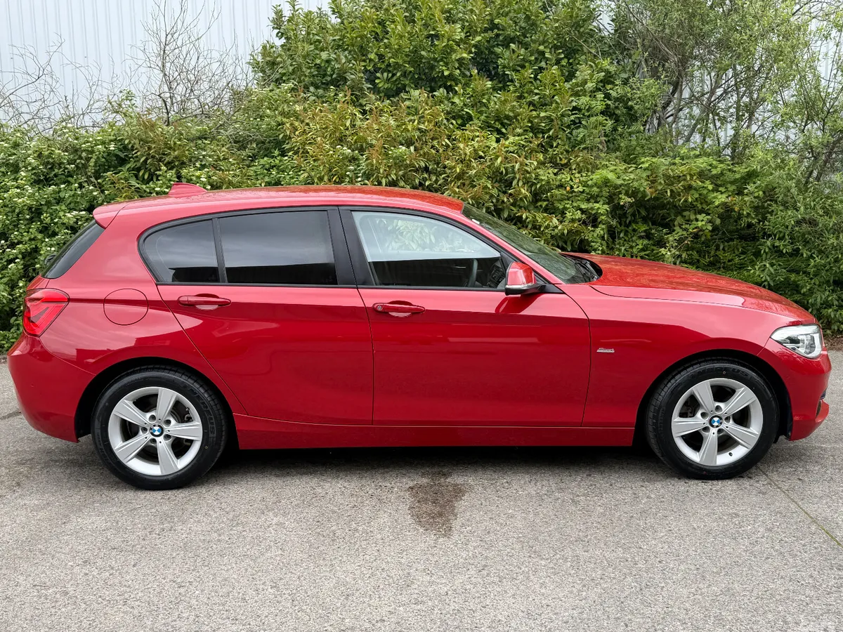 BMW 1-Series Hatchback, Diesel, 2018, Red