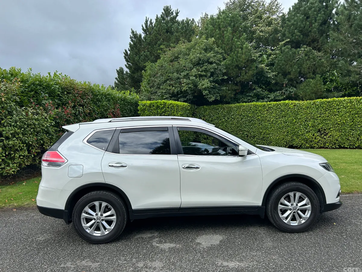 Nissan X-Trail SUV, Diesel, 2016, White