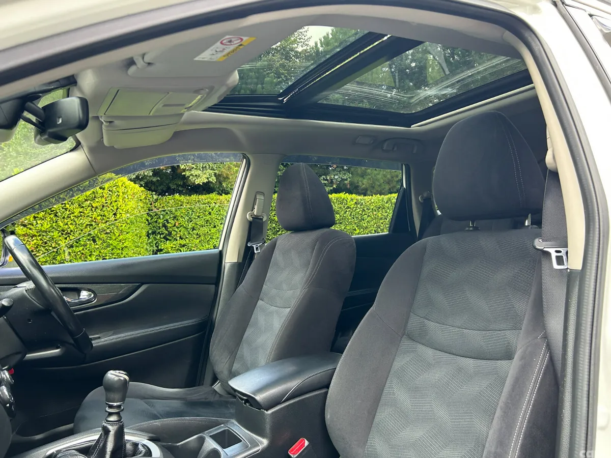 Nissan X-Trail SUV, Diesel, 2016, White