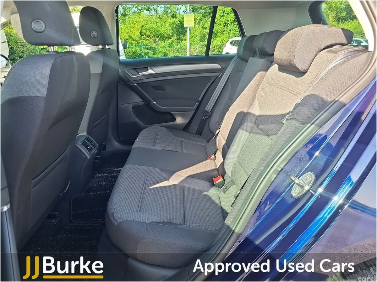 Volkswagen Golf Hatchback, Petrol, 2020, Blue