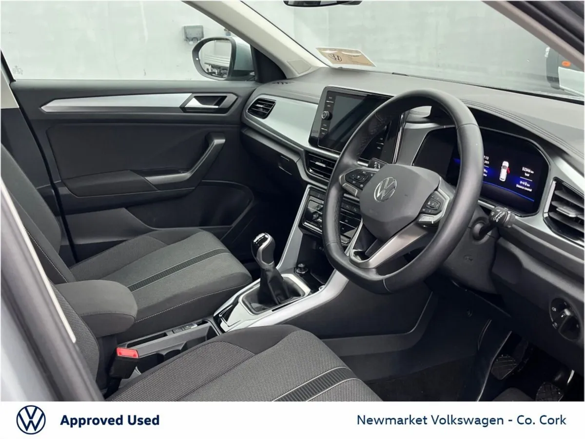 Volkswagen T-Roc SUV, Petrol, 2024, Silver