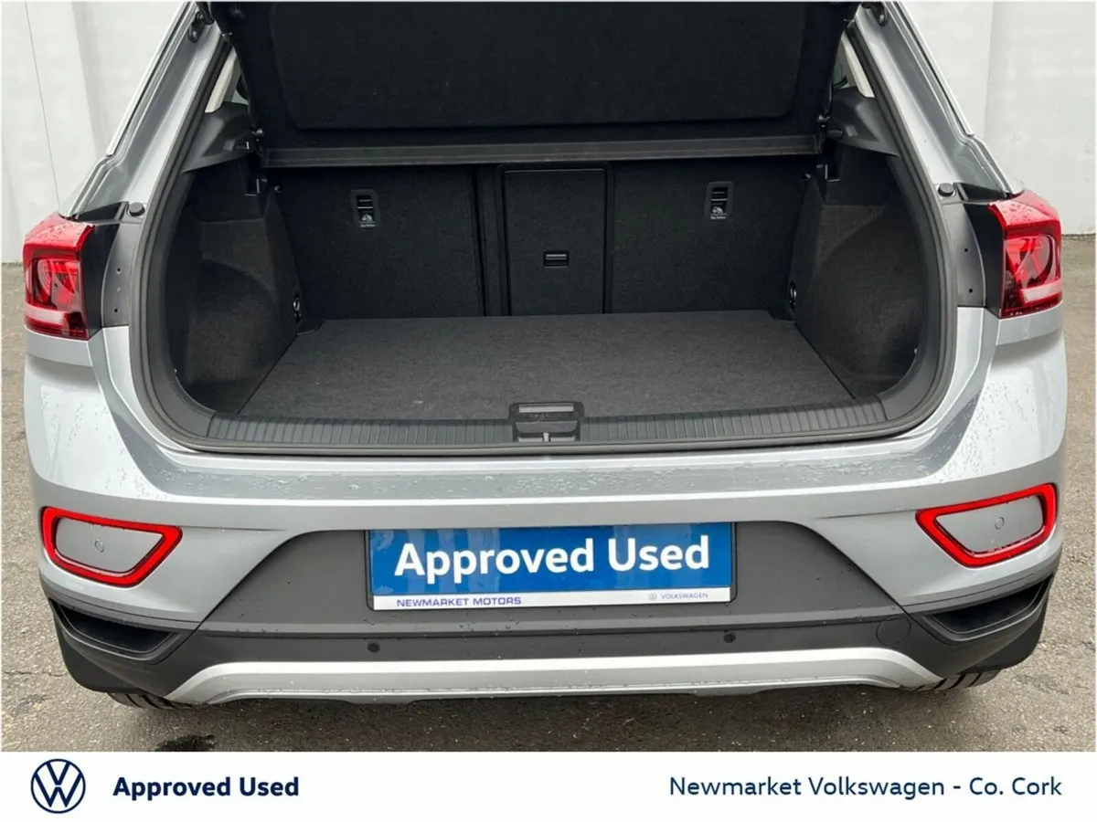 Volkswagen T-Roc SUV, Petrol, 2024, Silver