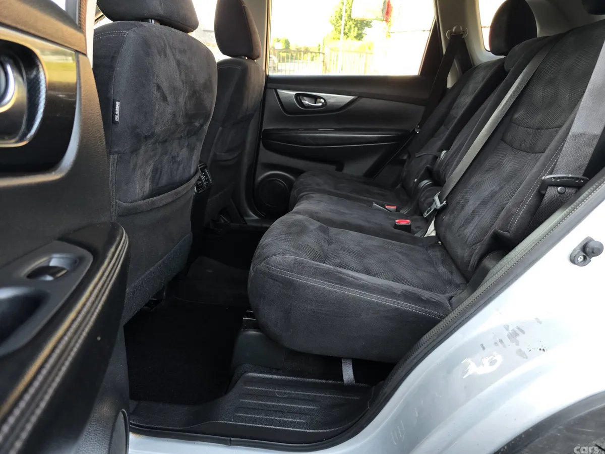 Nissan X-Trail SUV, Diesel, 2014, Silver