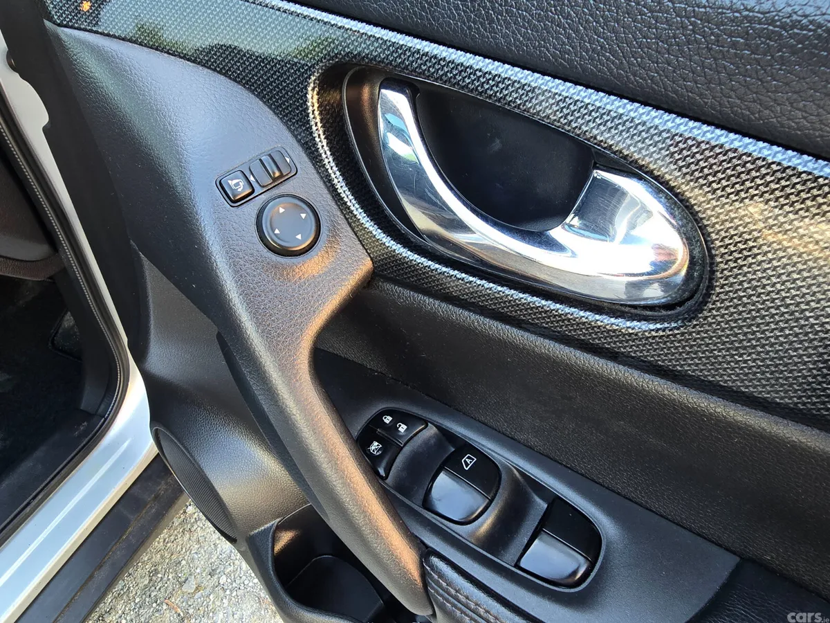 Nissan X-Trail SUV, Diesel, 2014, Silver