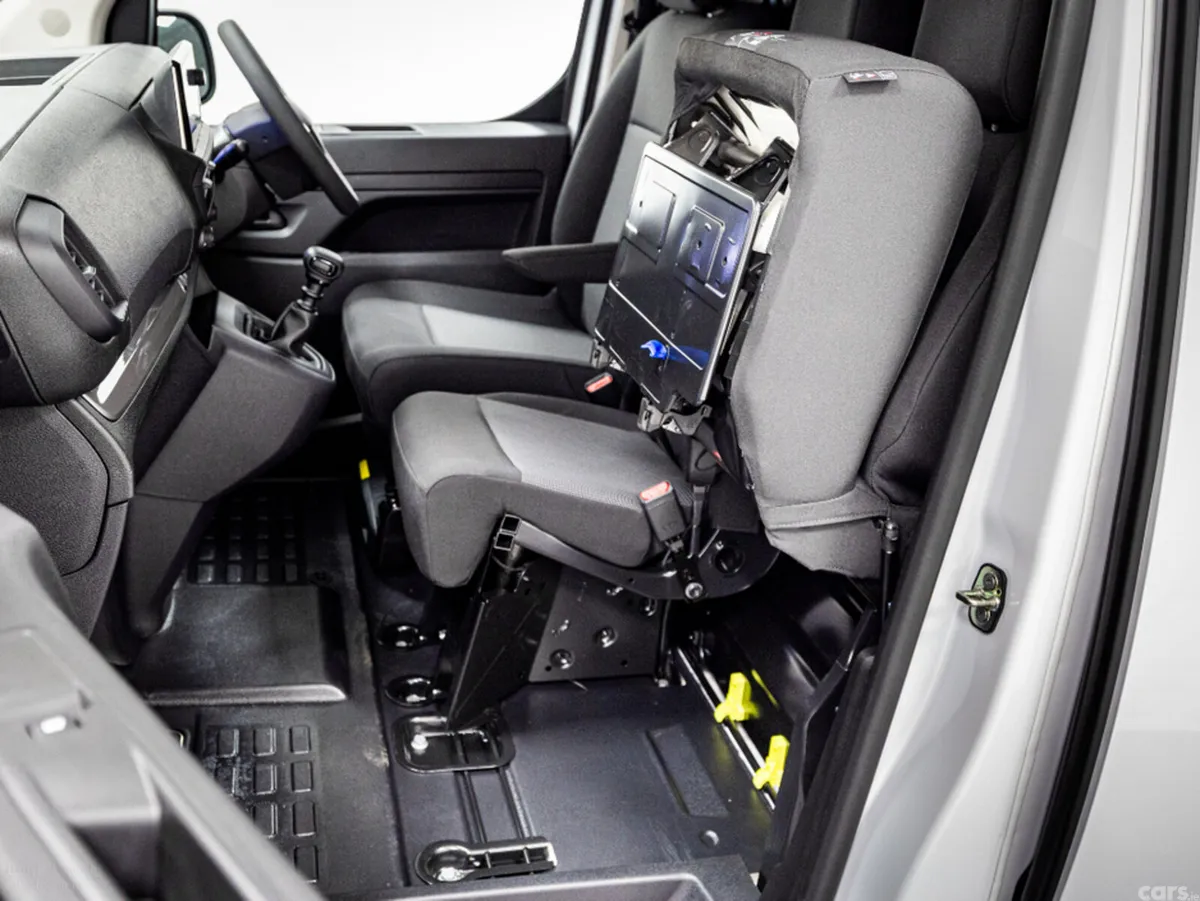 Peugeot Expert Van, Diesel, 2026, White