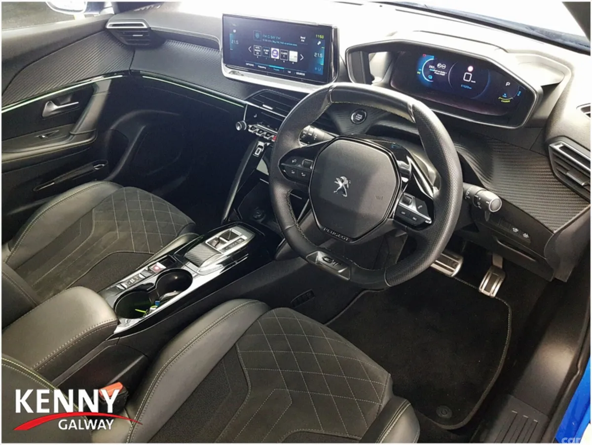 Peugeot 2008 Hatchback, Electric, 2023, Blue