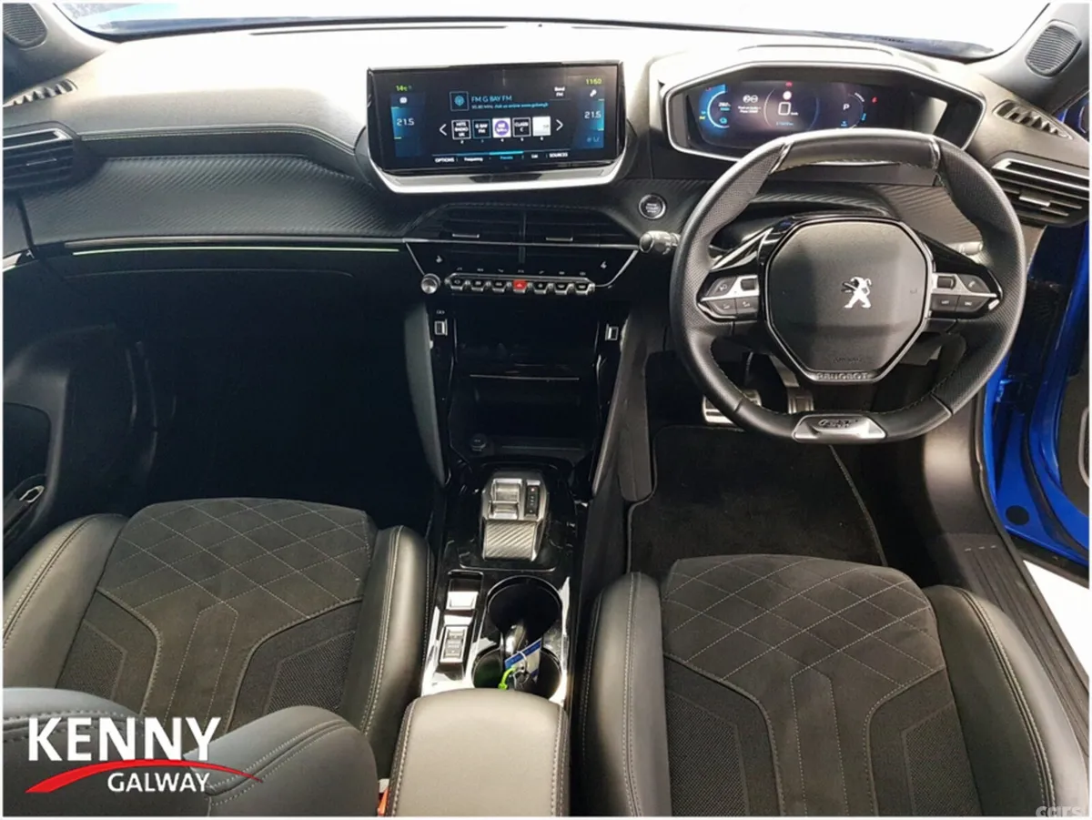 Peugeot 2008 Hatchback, Electric, 2023, Blue