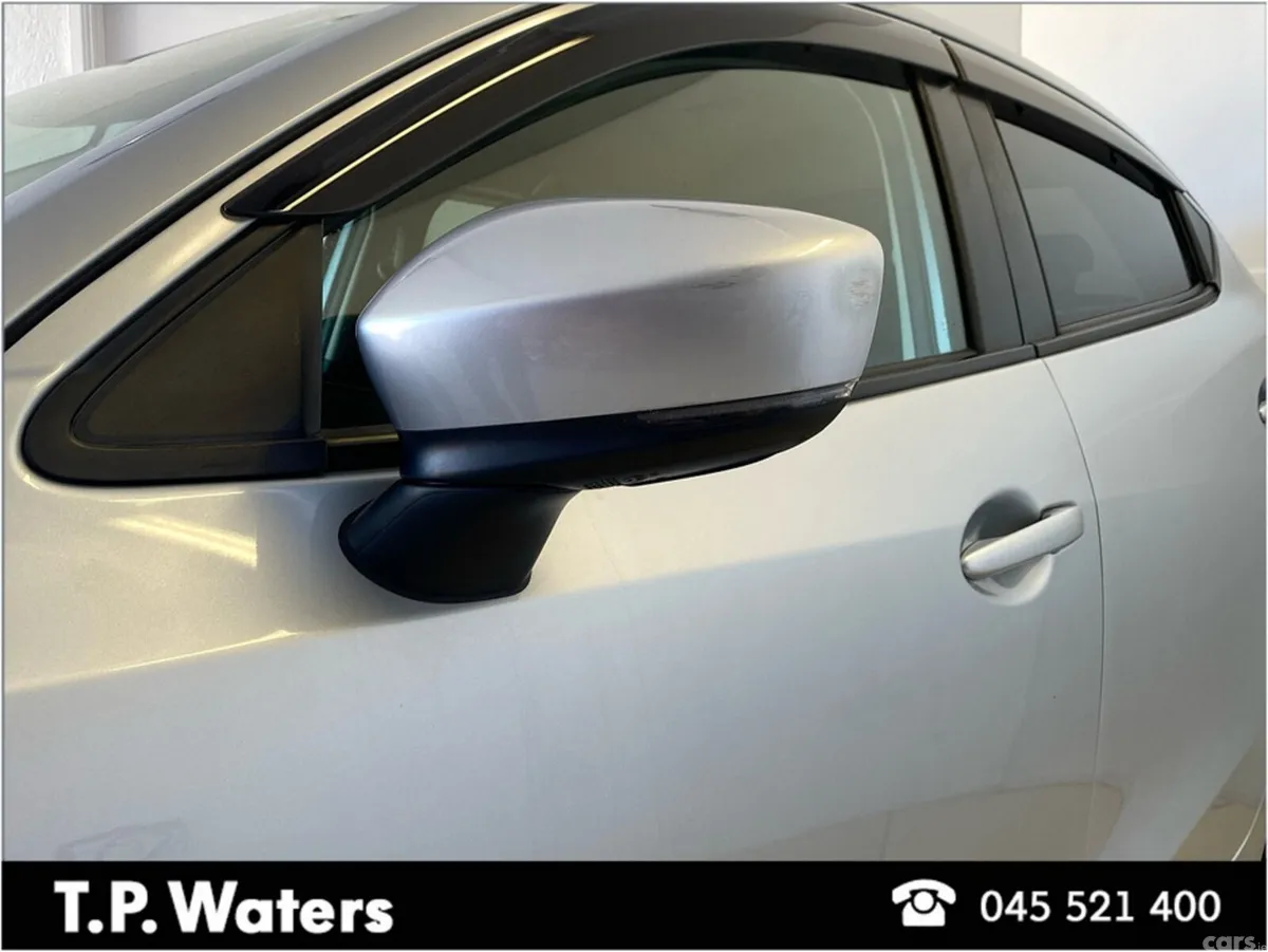 Mazda Mazda2 Hatchback, Petrol, 2021, Silver