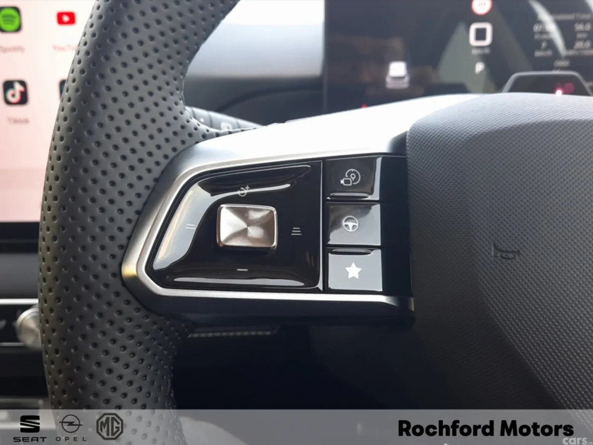 MG 4 Hatchback, Electric, 2026, Grey