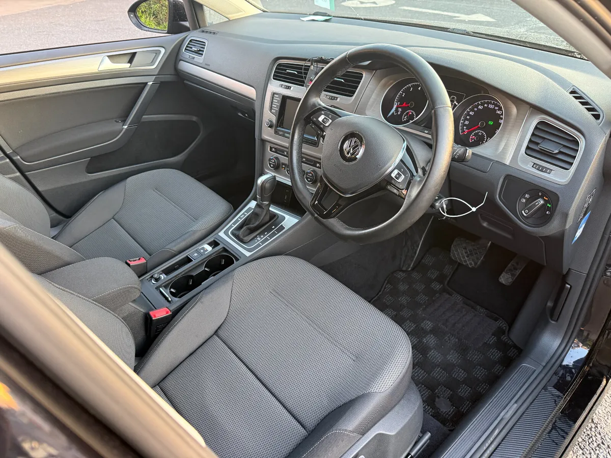 Volkswagen Golf Hatchback, Petrol, 2015, Black