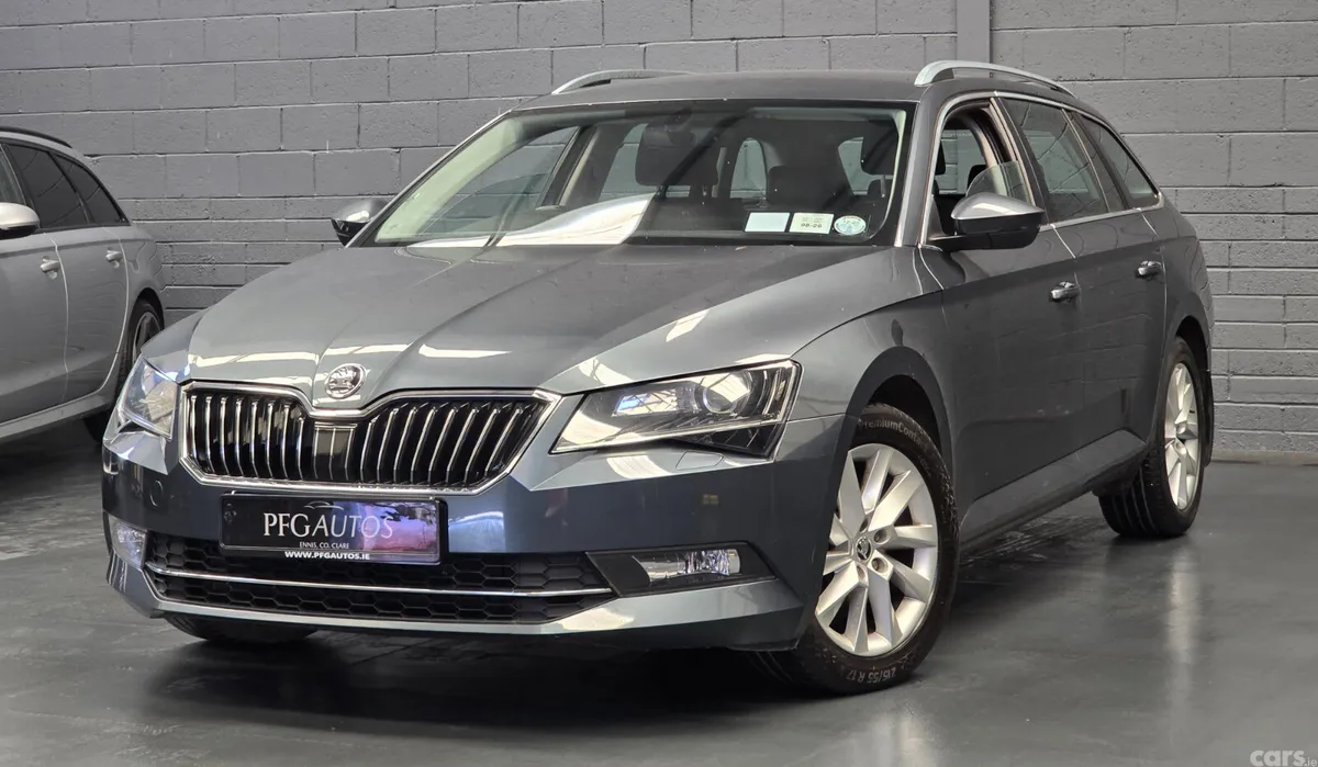 Skoda Superb Estate, Diesel, 2017, Grey