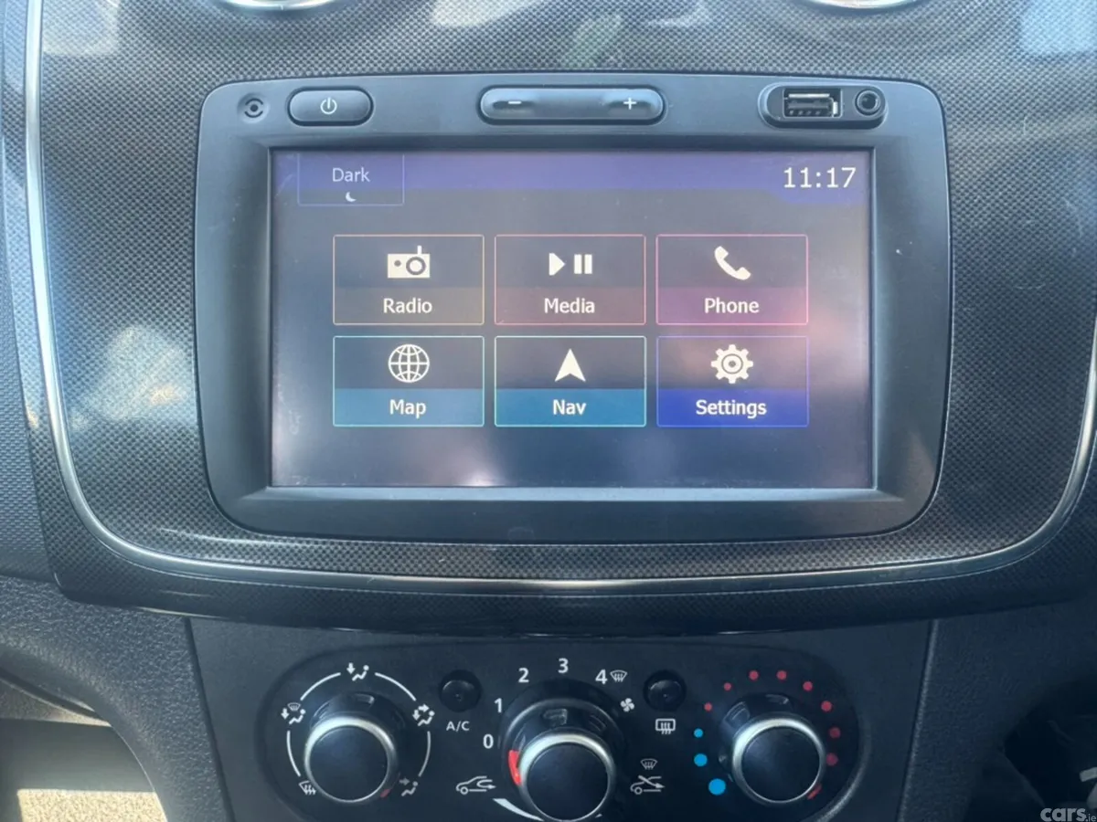 Dacia Sandero Hatchback, Petrol, 2018, White