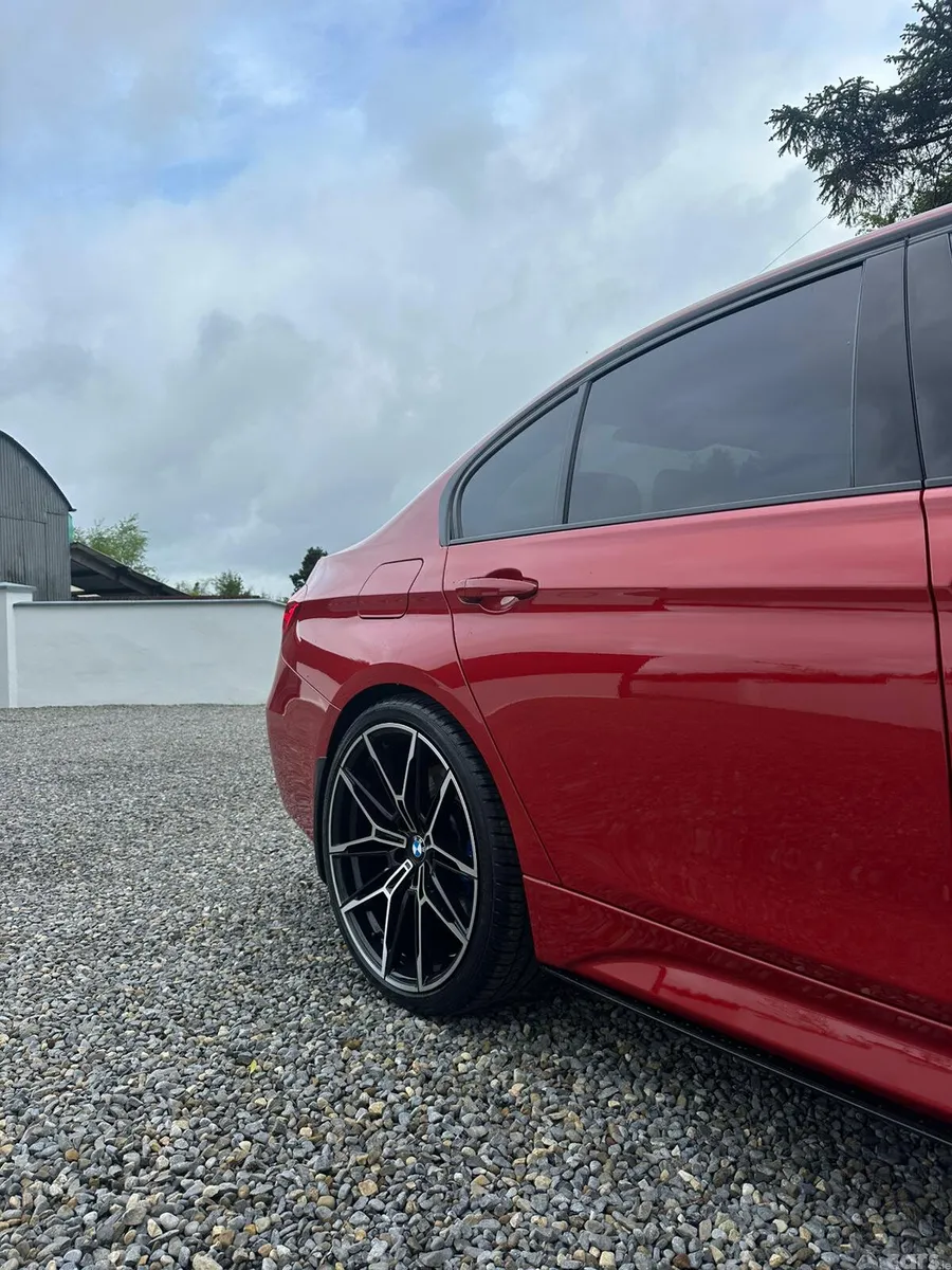 BMW 3-Series Saloon, Diesel, 2018, Red