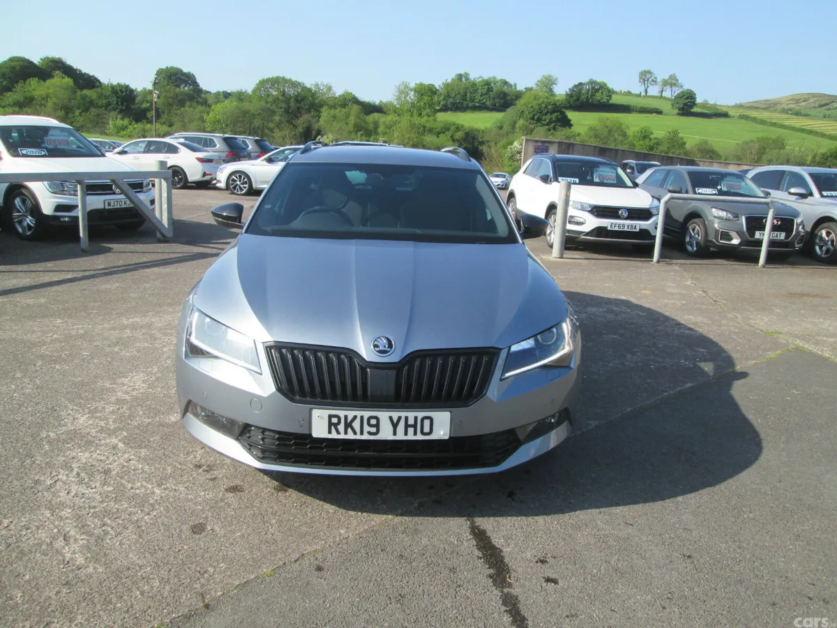 Skoda Superb Estate, Diesel, 2019, Grey