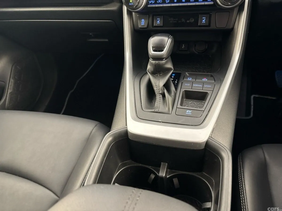 Toyota RAV4 SUV, Petrol Hybrid, 2022, Grey