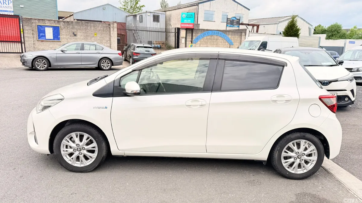 Toyota Vitz Hatchback, Petrol Hybrid, 2019, White
