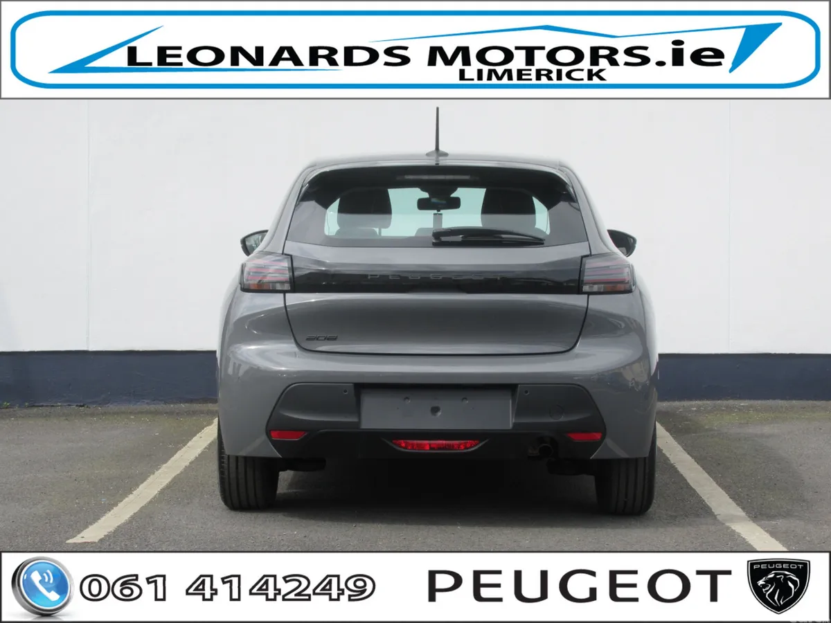 Peugeot 208 Hatchback, Petrol, 2026, Grey