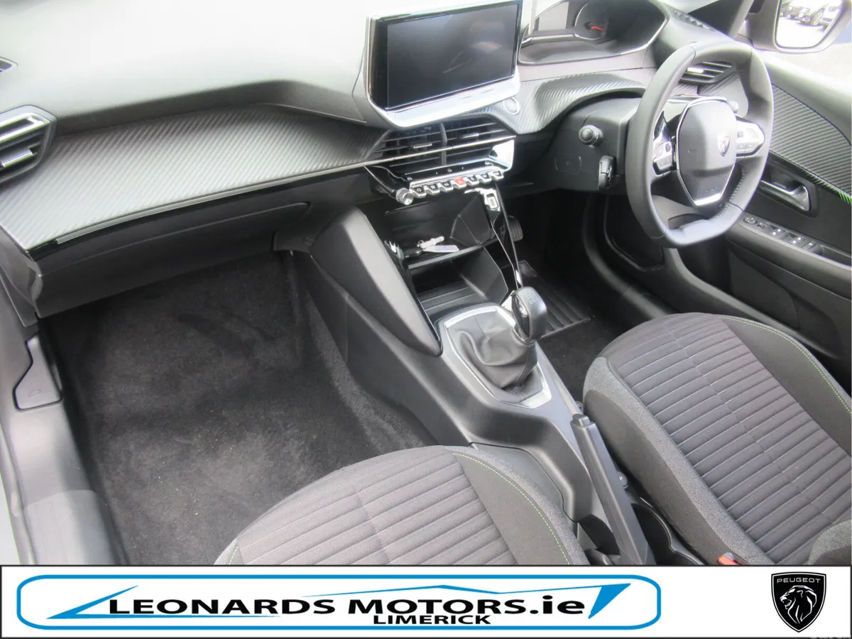 Peugeot 208 Hatchback, Petrol, 2026, Grey