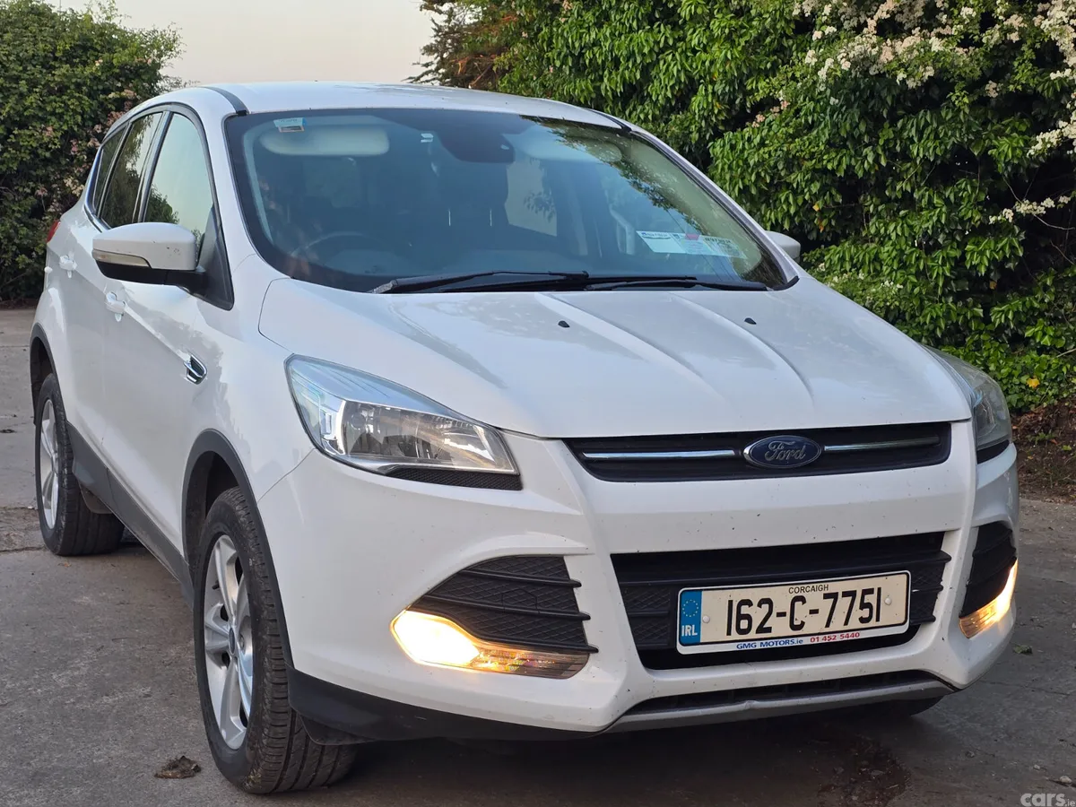 Ford Kuga SUV, Petrol, 2016, White