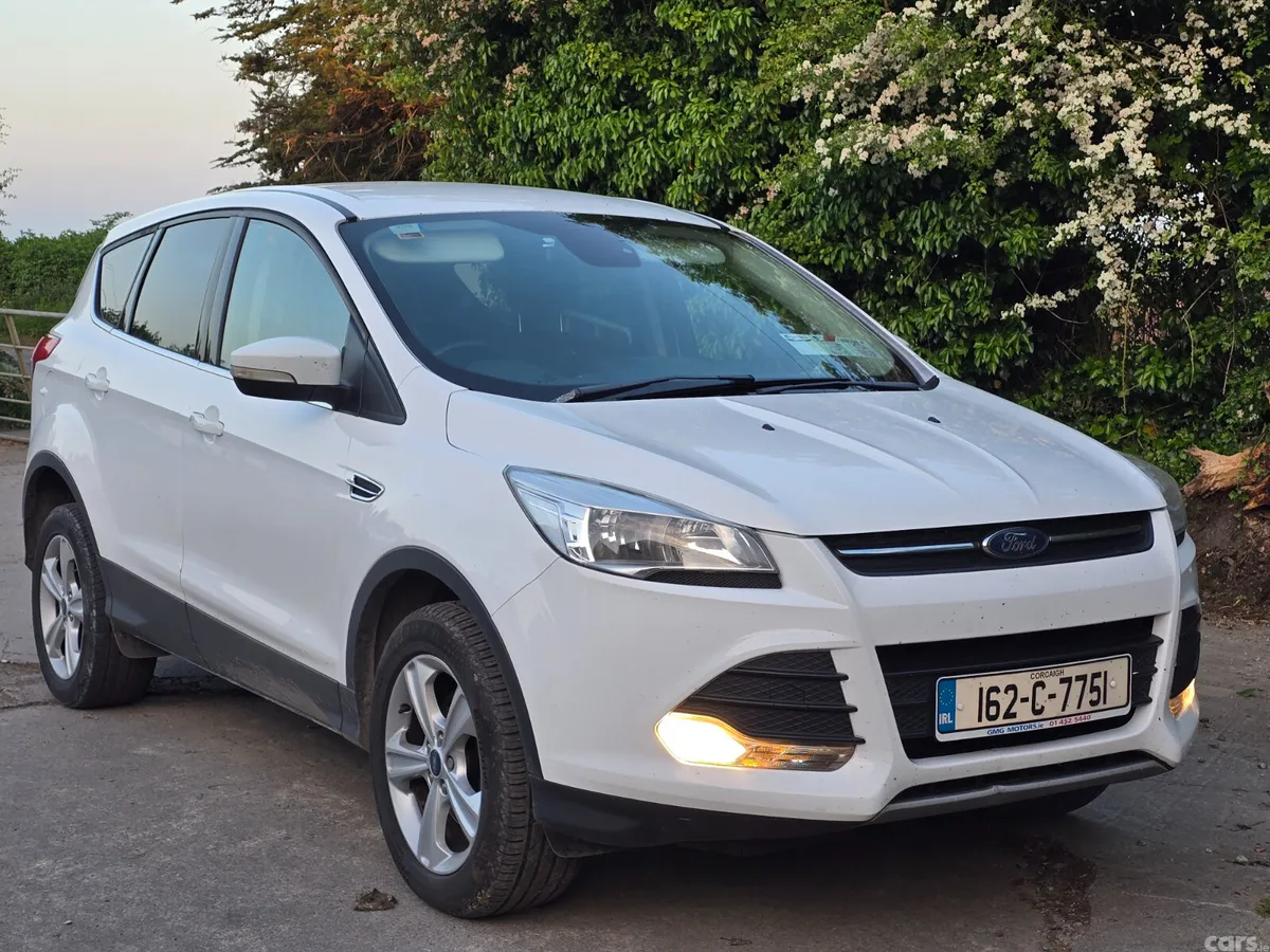 Ford Kuga SUV, Petrol, 2016, White