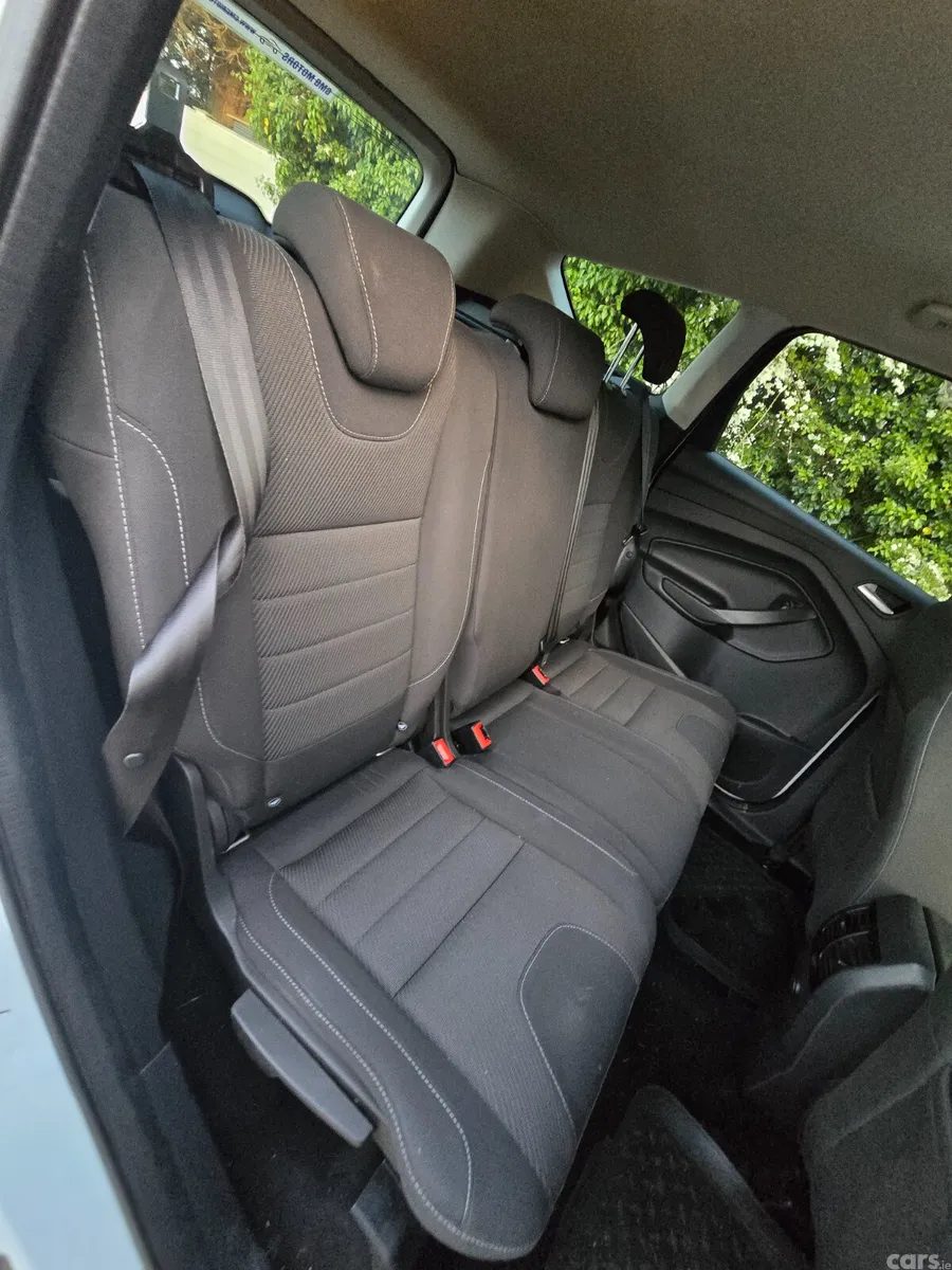 Ford Kuga SUV, Petrol, 2016, White