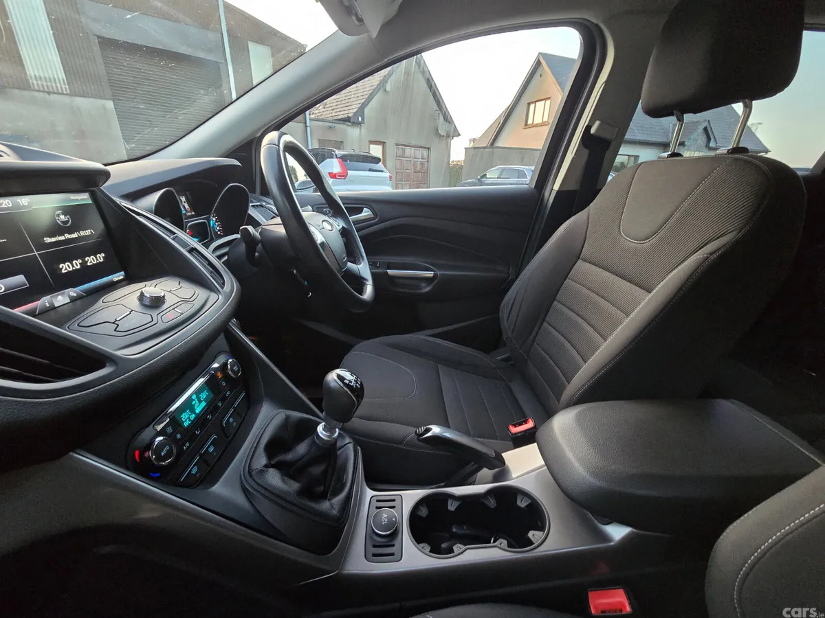 Ford Kuga SUV, Petrol, 2016, White