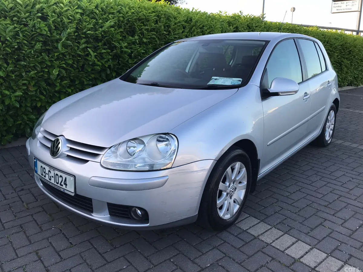 Volkswagen Golf Hatchback, Diesel, 2009, Silver
