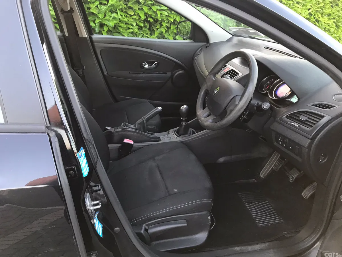 Renault Fluence Saloon, Diesel, 2016, Black