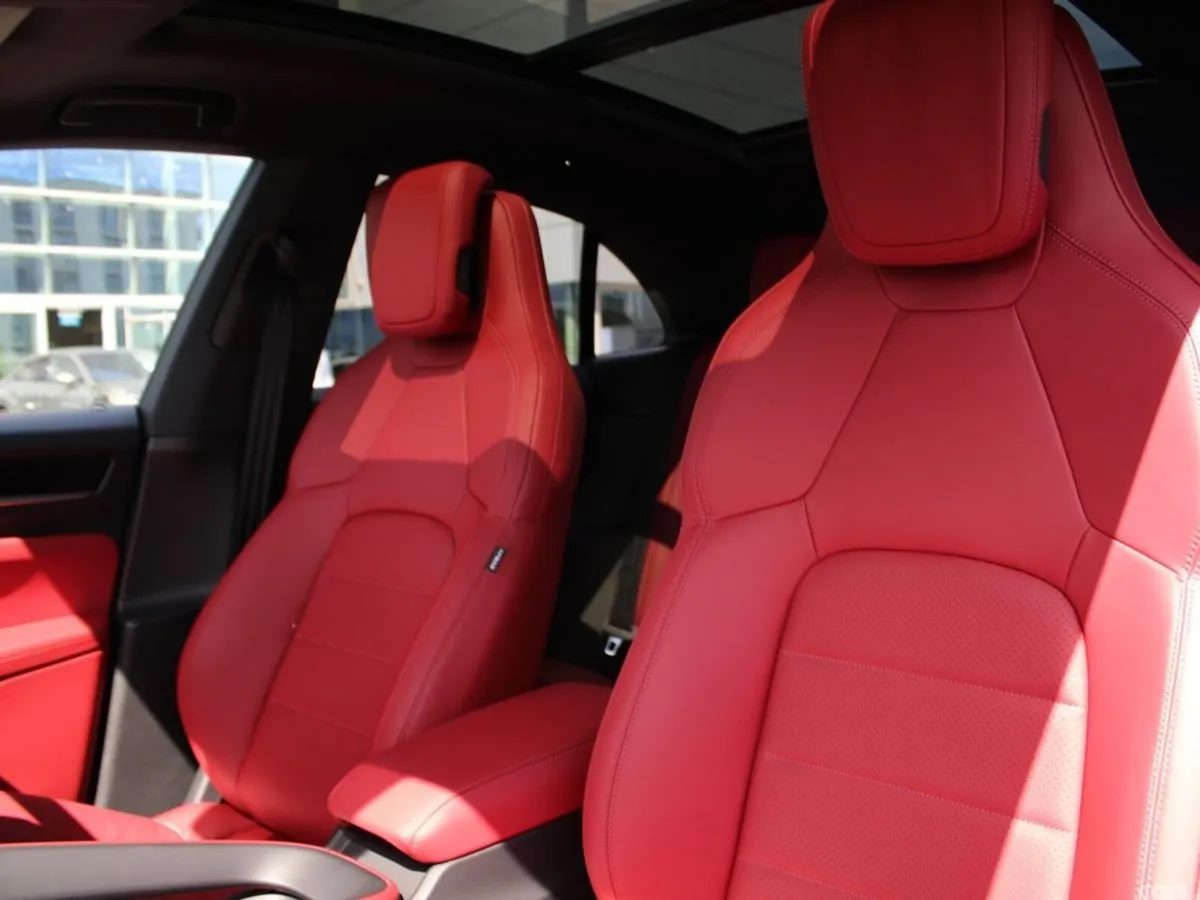 Porsche Macan SUV, Electric, 2026, Silver
