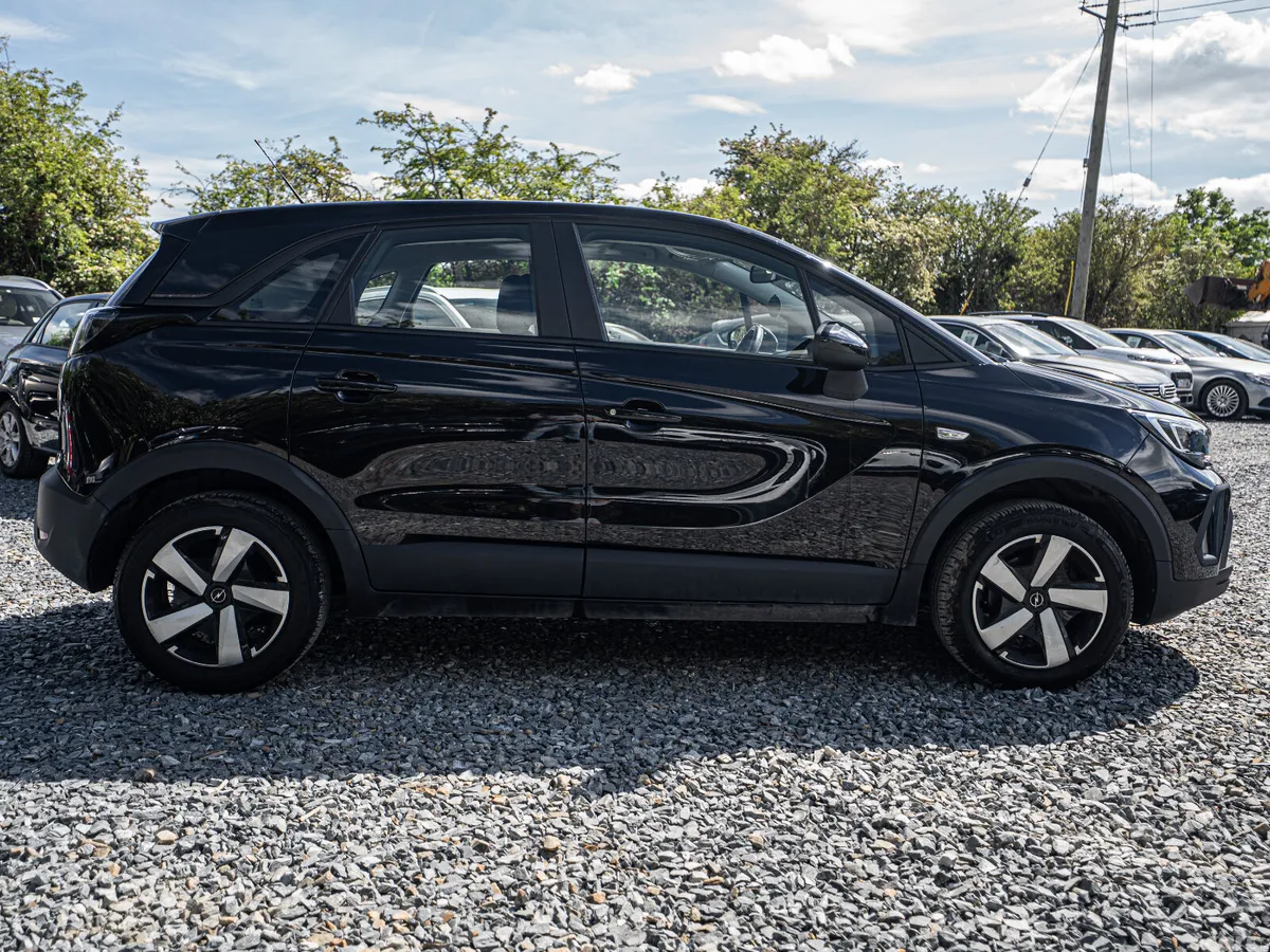 Opel Crossland X SUV, Petrol, 2023, Black