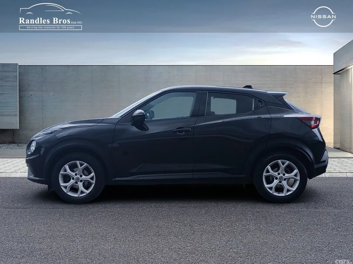 Nissan Juke SUV, Petrol, 2022, Black