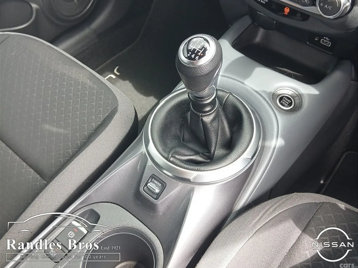 Nissan Juke SUV, Petrol, 2022, Black