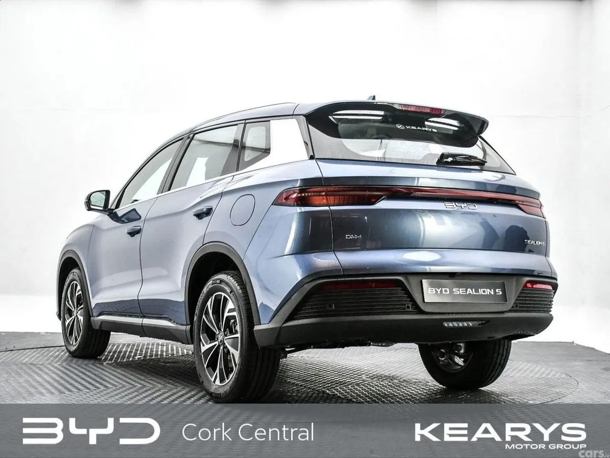 BYD SEALION 5 SUV, Petrol Plug-in Hybrid, 2027, Blue