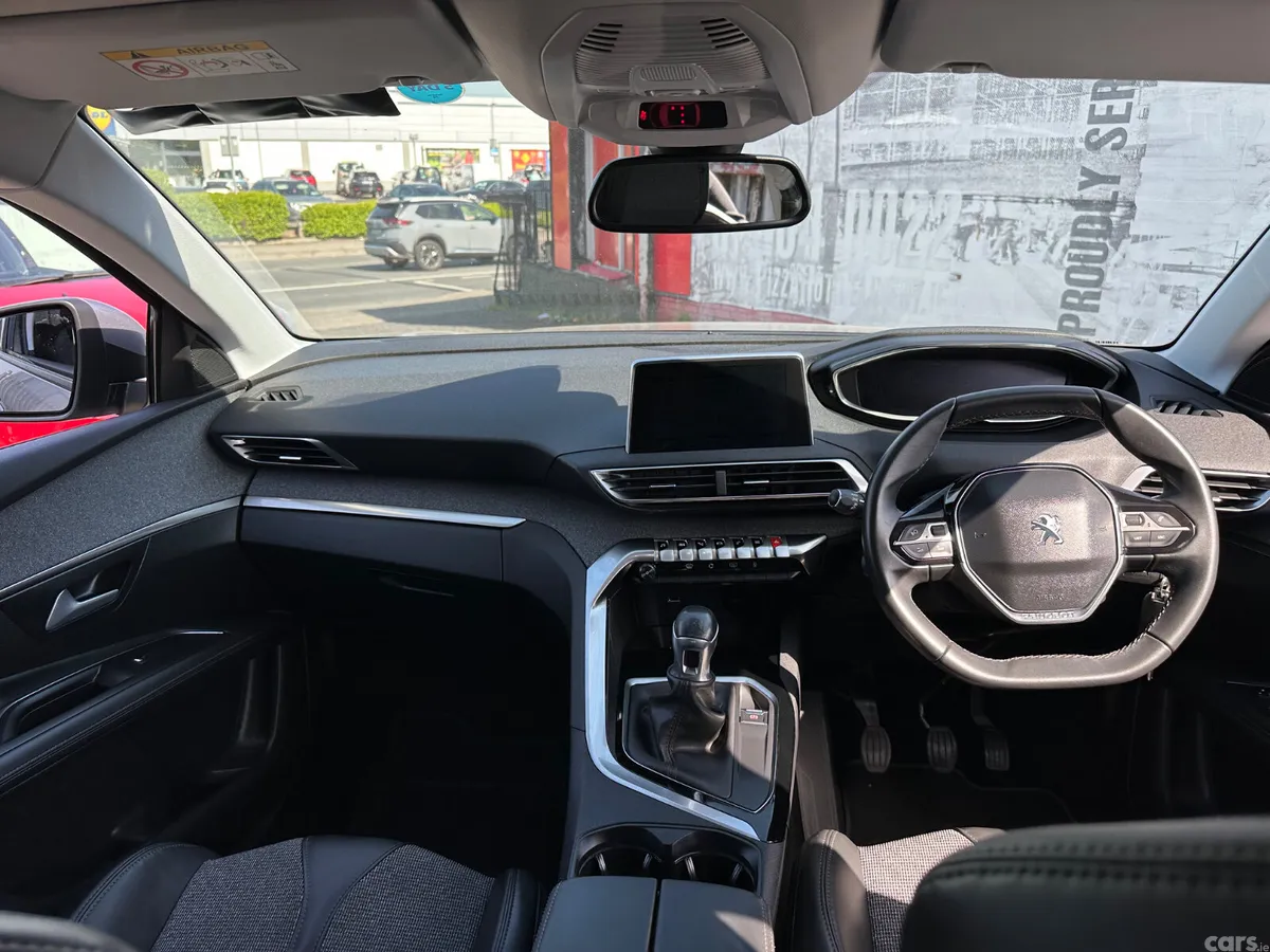 Peugeot 3008 SUV, Diesel, 2017, Grey