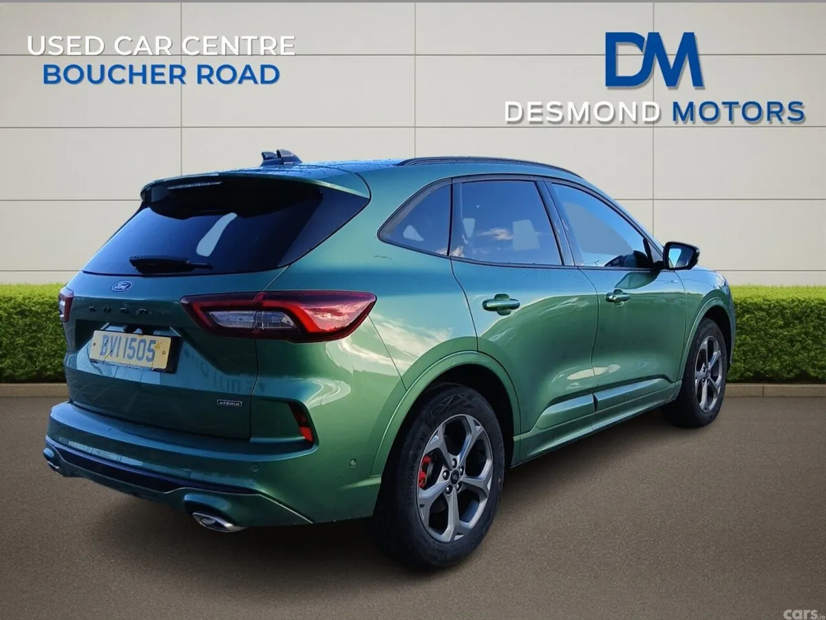 Ford Kuga SUV, Petrol Hybrid, 2025, Green