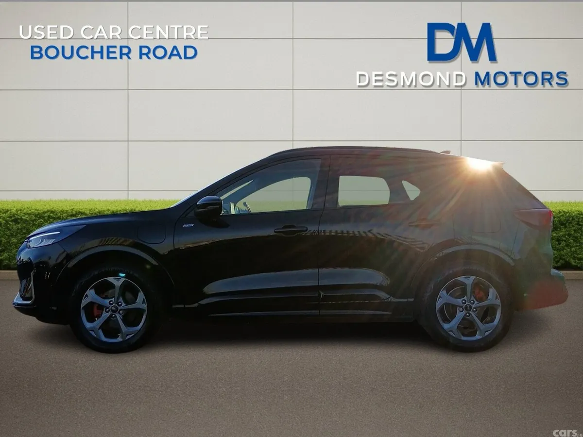Ford Kuga SUV, Petrol Hybrid, 2025, Black