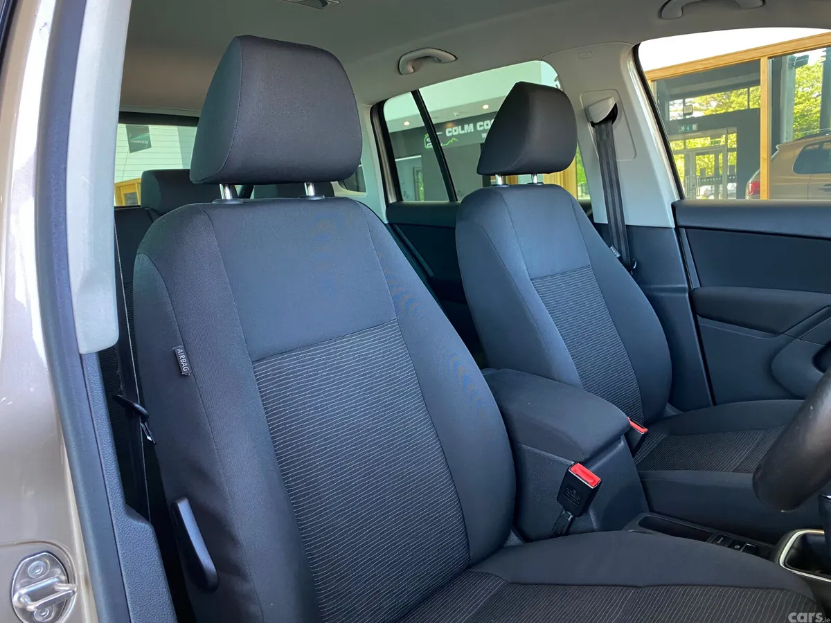 Volkswagen Tiguan SUV, Diesel, 2013, Brown