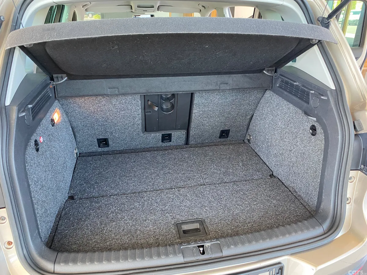 Volkswagen Tiguan SUV, Diesel, 2013, Brown