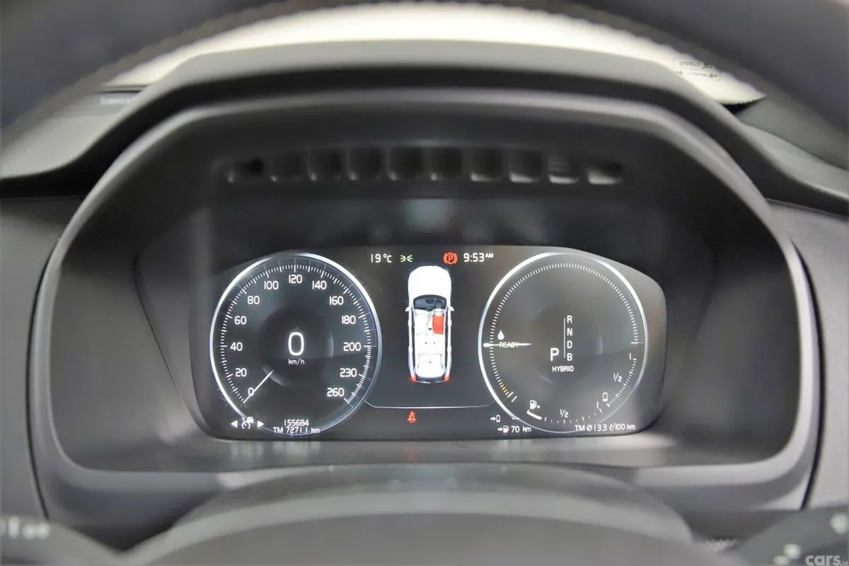 Volvo XC90 SUV, Petrol Plug-in Hybrid, 2017, Grey