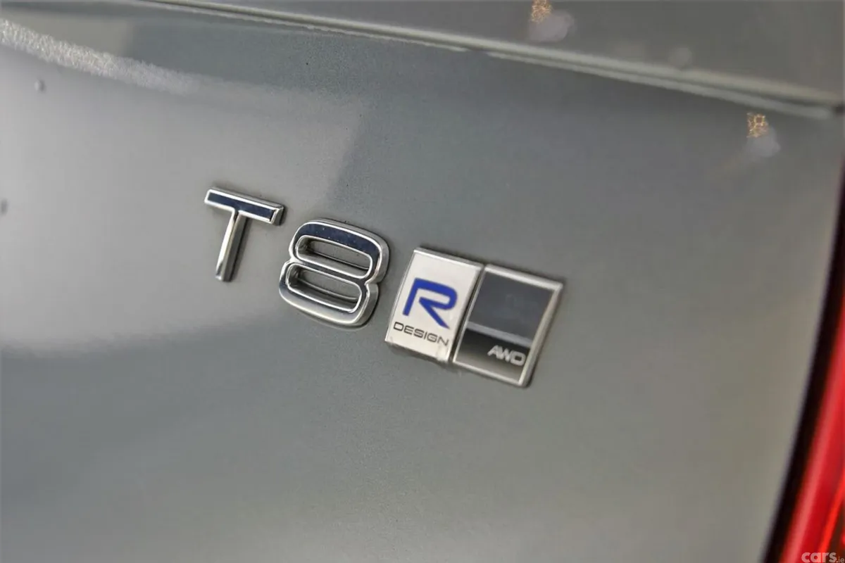 Volvo XC90 SUV, Petrol Plug-in Hybrid, 2017, Grey