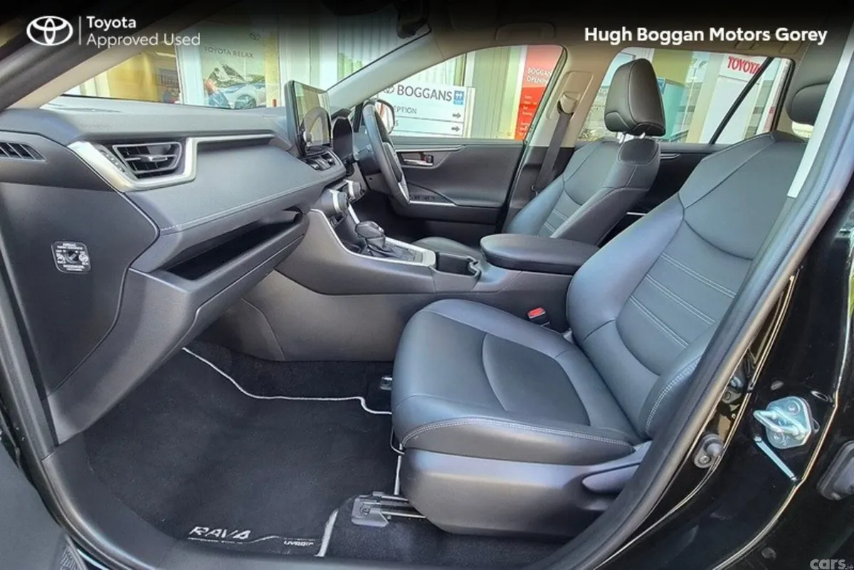 Toyota RAV4 SUV, Petrol Hybrid, 2025, Black