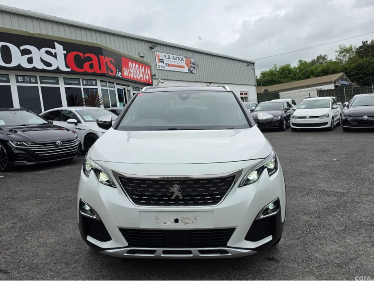 Peugeot 5008 MPV, Diesel, 2018, White
