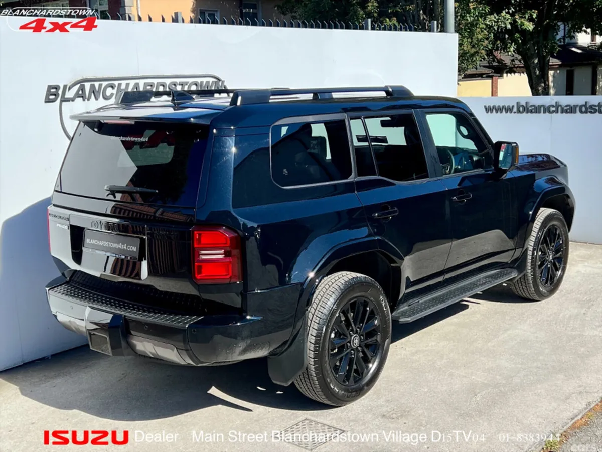 Toyota Land Cruiser Estate, Diesel, 2025, Black