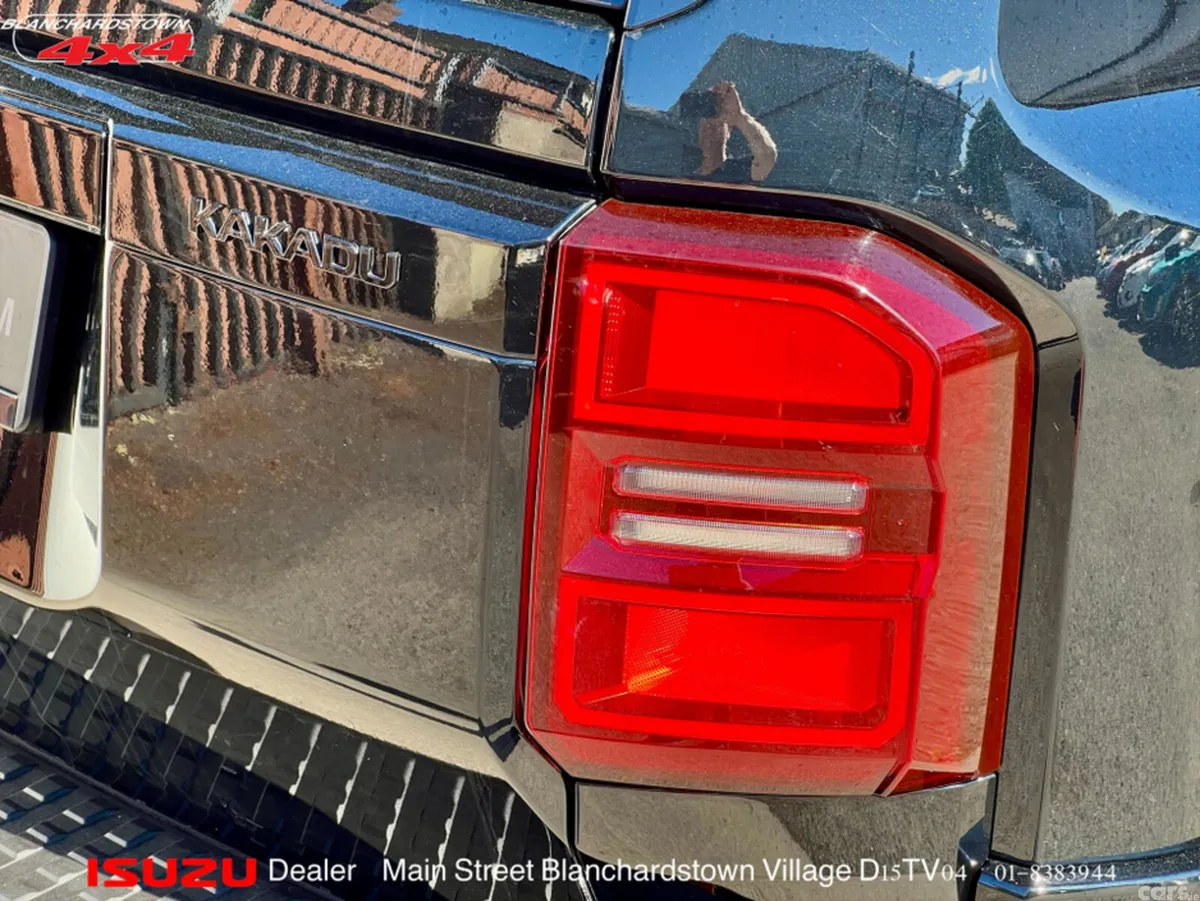 Toyota Land Cruiser Estate, Diesel, 2025, Black