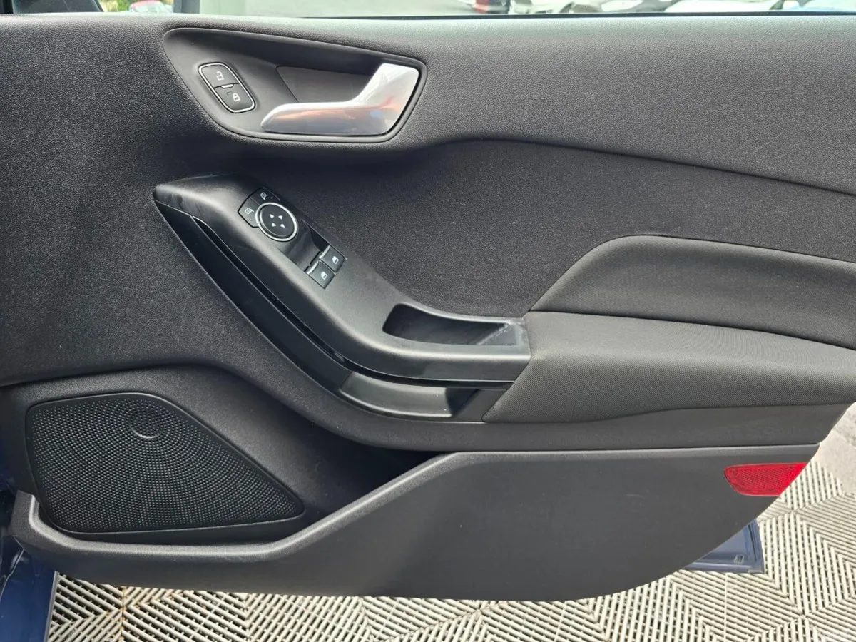 Ford Fiesta Hatchback, Petrol, 2019, Blue