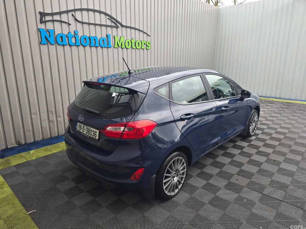 Ford Fiesta Hatchback, Petrol, 2019, Blue