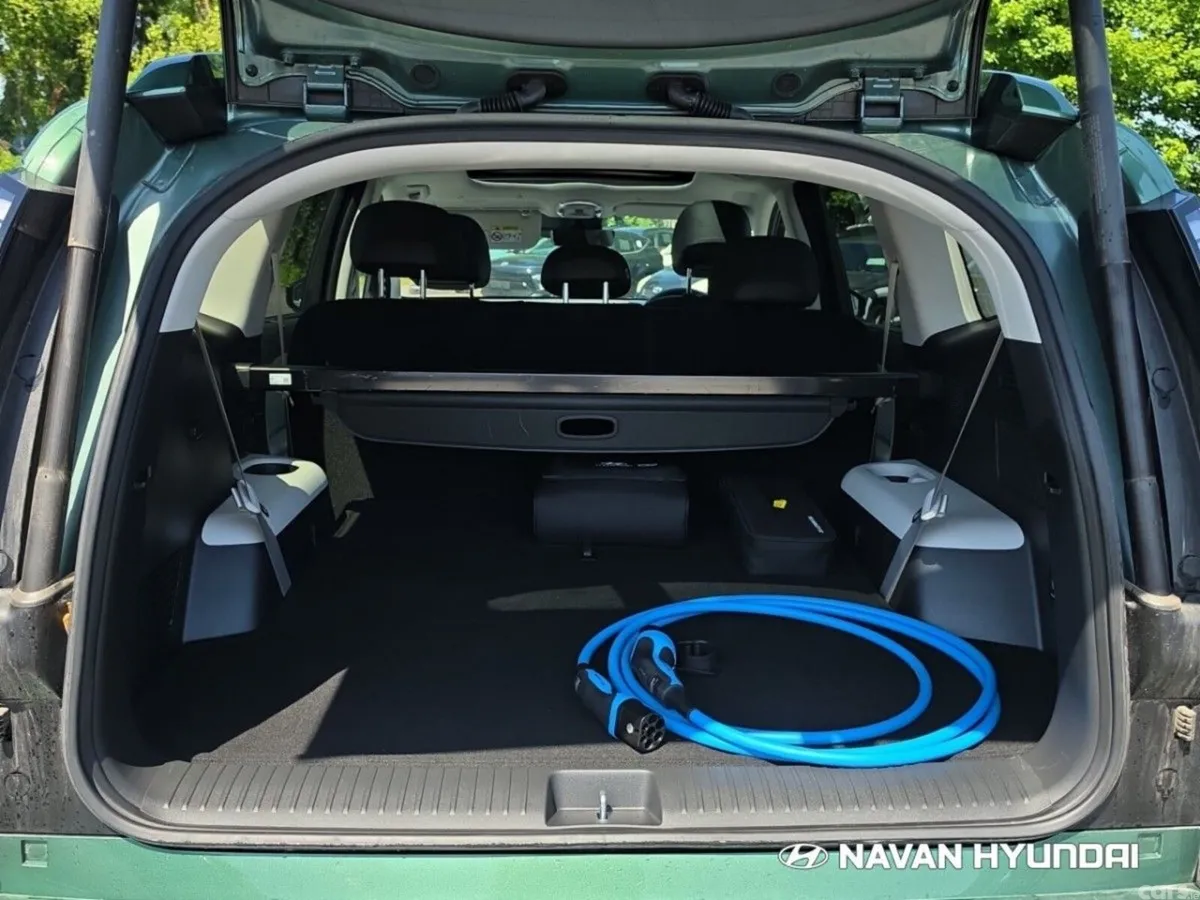 Hyundai IONIQ 9 MPV, Electric, 2026, Green
