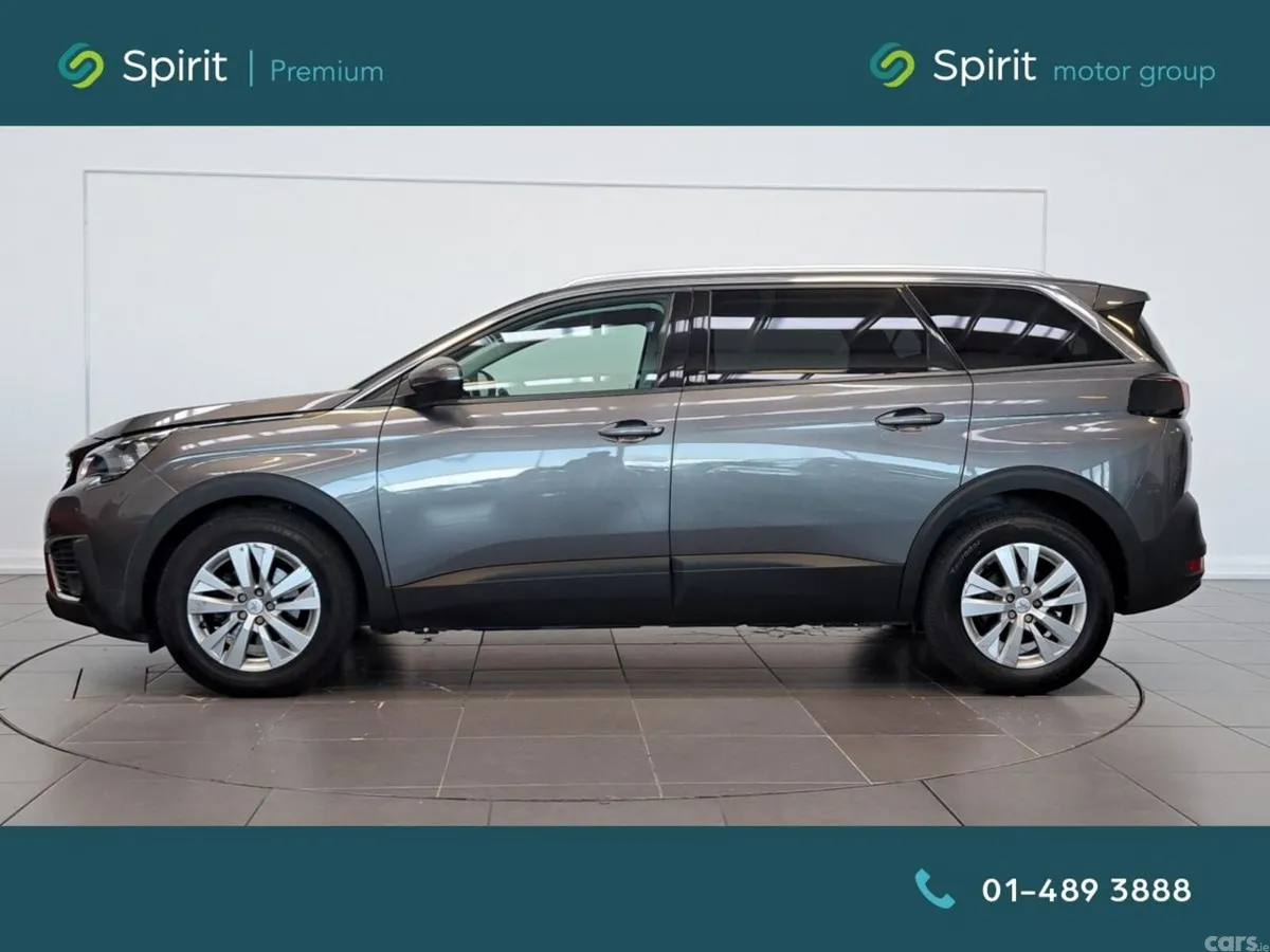 Peugeot 5008 MPV, Petrol, 2019, Grey