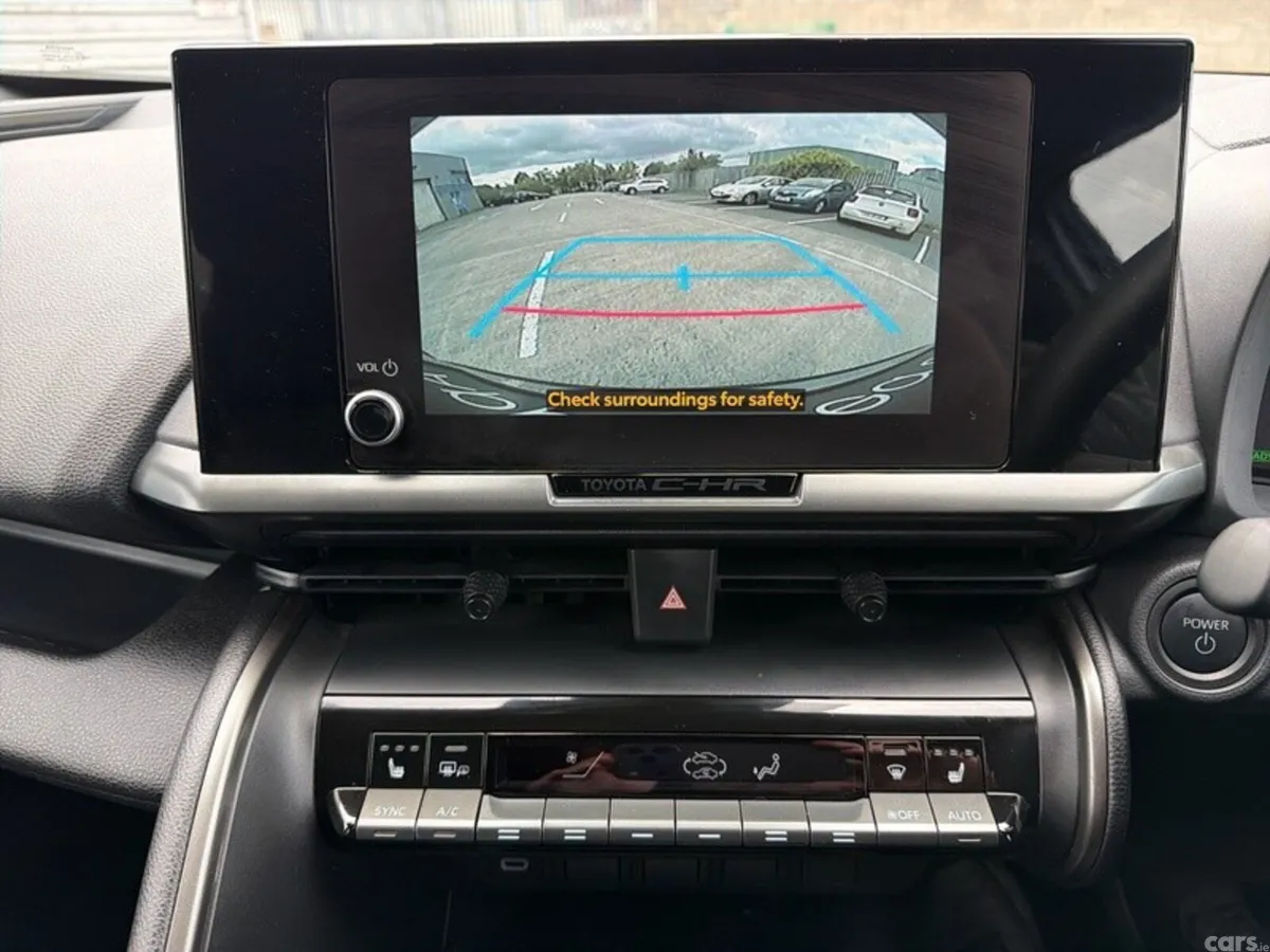 Toyota C-HR SUV, Petrol Hybrid, 2025, Silver