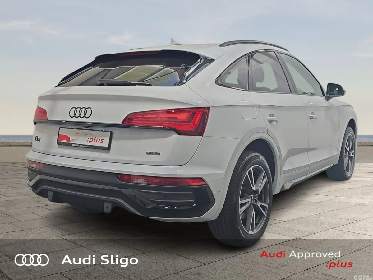 Audi Q5 SUV, Petrol Plug-in Hybrid, 2024, White